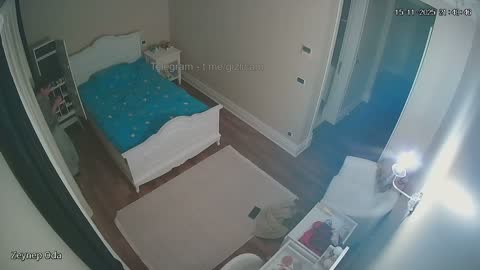 Koca memeli Zeynep yatak odasında soyunuyor 3 Part 3