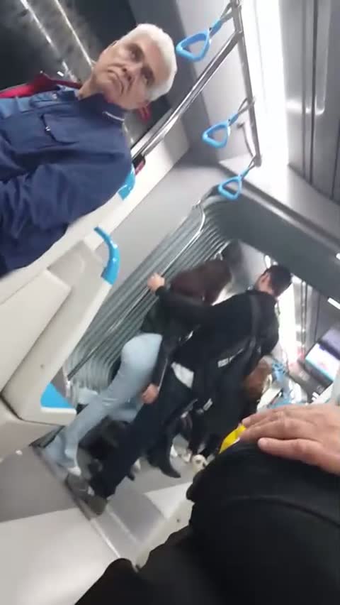 Metro Gizli Çekim Seri 28 Part 18