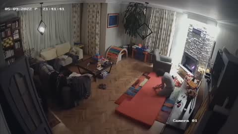 Salonda türk çift Part 4