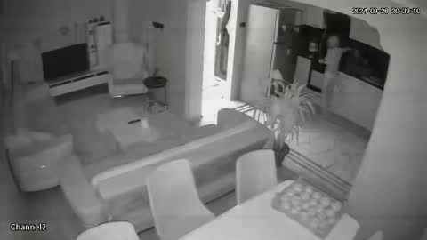 Salondaki çıplak kadınlar 1 Part 10