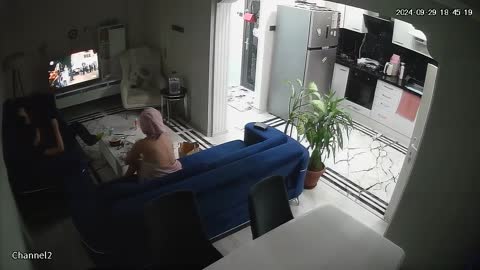 Salondaki çıplak kadınlar 1 Part 2