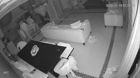 Sarışın MILF evde -4 Part 2