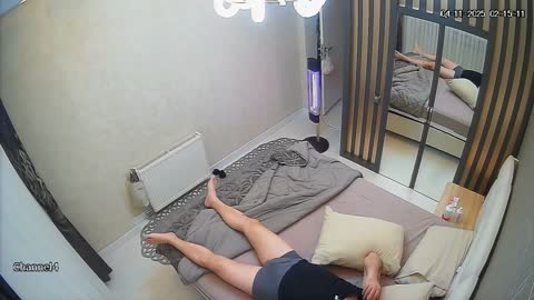 Türbanlı çift ayna karşısında 4 Part 1