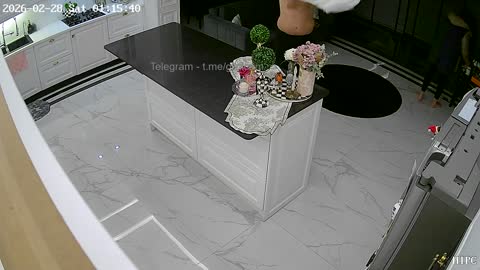 Zengin Çift ama Fakir Enerjisi 4- 22